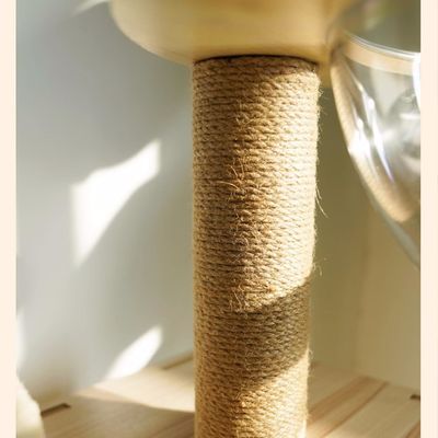 Tour de chat en bois de taille personnalisée avec des composants de gratte-ciel à plusieurs niveaux