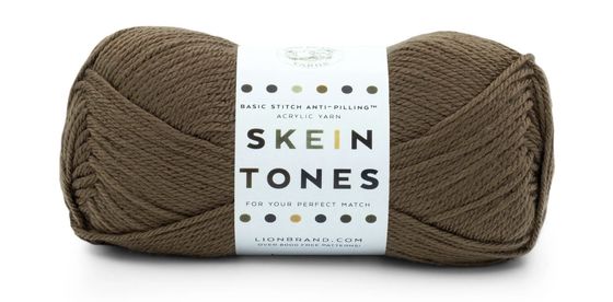 Des crochets à crochet de petite taille pour fabriquer des pulls, des paquets cadeaux et des fils de dentelle colorés