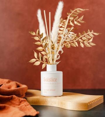 Plateau d'affichage en bois ondulé pour le style Boho moderne sur mesure