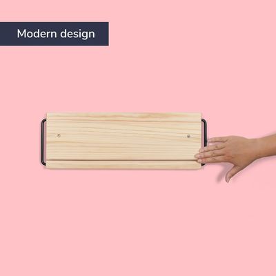 Solution de rangement de chaussures modernes minces et petites en bois montées sur le mur pour les chaussures dans la cuisine