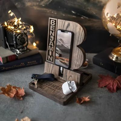 Étagère téléphonique en bois pour cadeaux d'anniversaire personnalisés