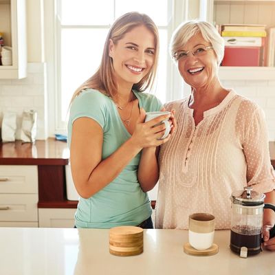 Cuisine personnalisée Carré Ronde Coupe à thé Plaquettes ensemble de sous-vêtements en bois de bambou avec impression