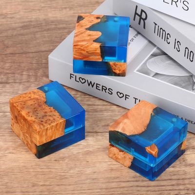 Boîte à anneaux en bois faite à la main pour la commande personnalisée