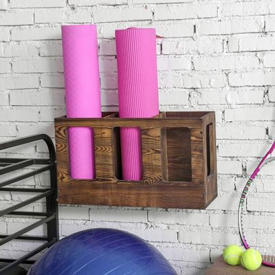 Monté sur le mur, support de tapis de yoga en bois massif brûlé, support de tapis de yoga, support de tapis de fitness, rangement de rouleaux en mousse, organisateur de sport, support de tapis d'exercice