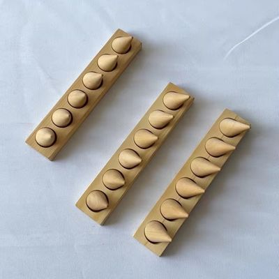 Commande personnalisée Jeu de bijoux en bois avec une finition lisse et compétitive