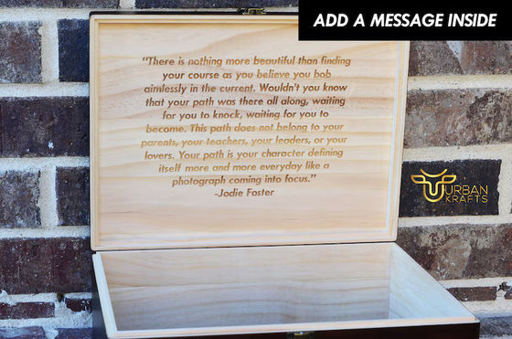 6.2*6.2*4.48 Boîte en bois personnalisée Appareils de table Boîte de souvenir pour cadeau du 5e anniversaire