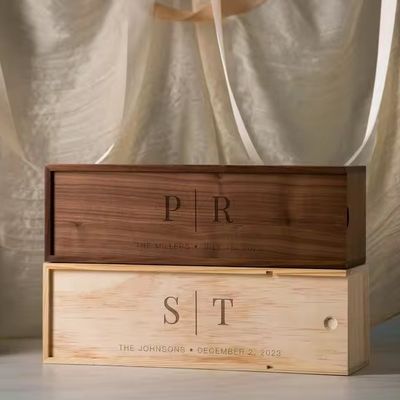 Une boîte de vin en bois de noyer exquise Boîte en bois pour cadeau de mariage