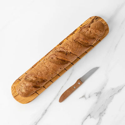 Tableau de coupe de baguette artisanale en bois d'olivier pour les amateurs de pain
