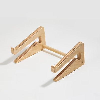 Acceptable OEM/ODM Étagère d'ordinateur portable en bois pour Mac Book Accessoire de bureau pour espace de travail ergonomique