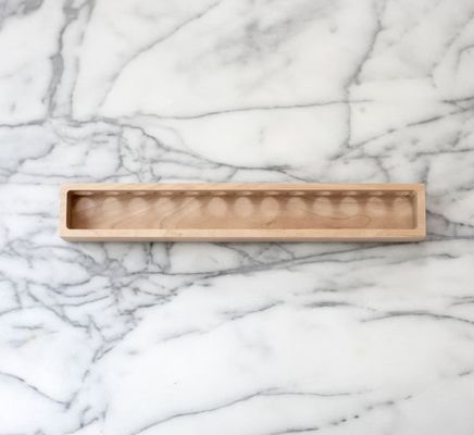 Design de logo personnalisé Armoire en bouleau massif montée sur le mur avec conception multifonctionnelle