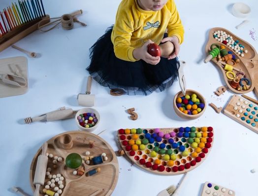 Jouet d'apprentissage en bois Montessori pour enfants de 2 à 4 ans sur demande