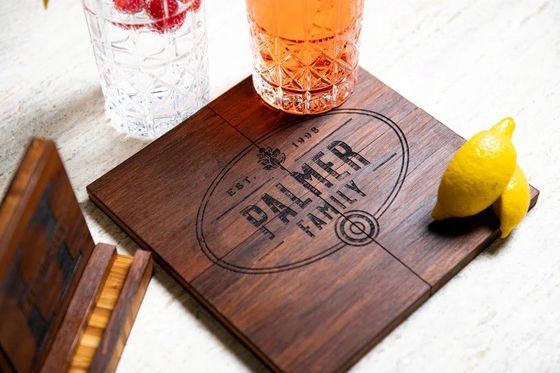 Les sous-vêtements avec un support optionnel en bambou, hêtre, noyer, chêne, MDF ou pin