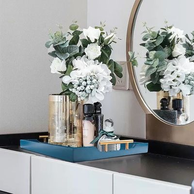 Plateau à injection en bois de couleur claire ou plateau ottoman grand personnalisé avec 4 sous-vêtements