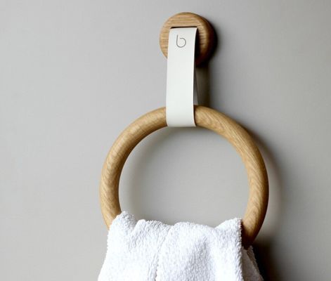 Rings de porte-serviettes en bois écologique pour la décoration de salle de bain