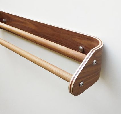 Barre à serviettes en bois double sur mesure Porte-serviettes de bain moderne avec étagère en bois montée sur le mur