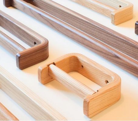 Étagère à serviettes de salle de bain en bois, à la main Étagère à serviettes en bois, à la main, à la main