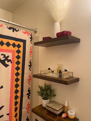 Étagères flottantes en bois naturel pour affichage murale