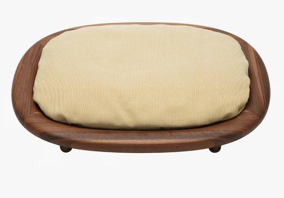 Lit d'animal de compagnie rectangulaire en boîte en bois ordinaire avec conception antidérapante et structure facile à entretenir