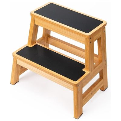 Un tabouret en bois anti-dérapant pratique et élégant