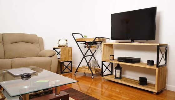 Couleur bois naturel Chambre à coucher en métal Table de chevet moderne pour petits espaces