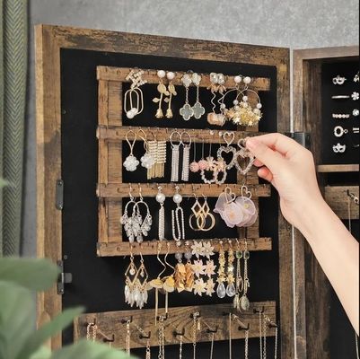 Armoire de bijoux en bois/à porte avec miroir de pleine longueur et 6 LED