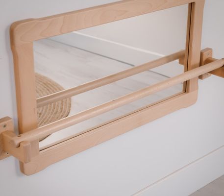 Montessori Grand miroir et longue barre en bois économiser de l'espace pour l'occasion de l'année chinoise