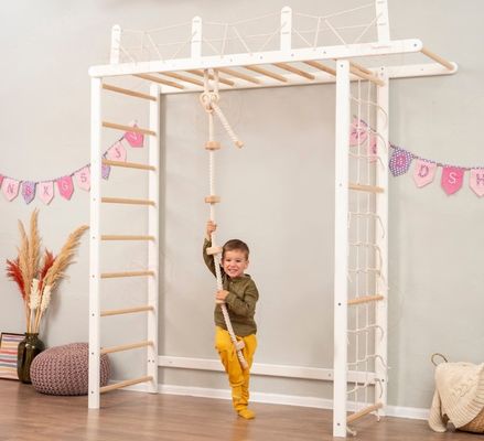 Gymnase de la jungle pour enfants personnalisable avec accessoire de corde en option et mobile de pépinière