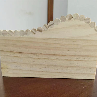 Cadeau artisanal Lit d'animal industriel maison de hérisson en bois pour l'escalade