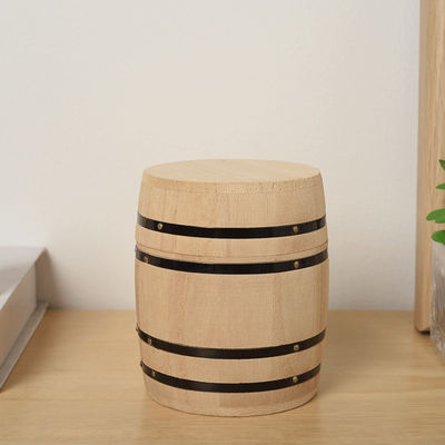 Baril de stockage en bois de couleur claire personnalisable selon vos préférences