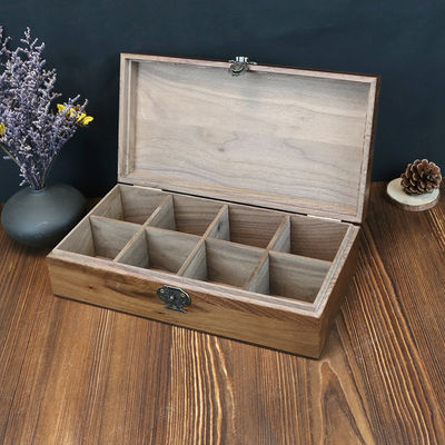 Boîtes cadeaux industrielles en bois pour les bijoux et les objets de beauté