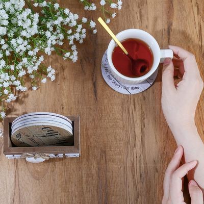 Logo personnalisé Taille Décoration de la maison Coasters de cœur en bois pour les boissons