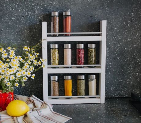 Étagère de stockage d'épices en bois personnalisée montée sur le mur pour votre style et fonctionnalité de cuisine