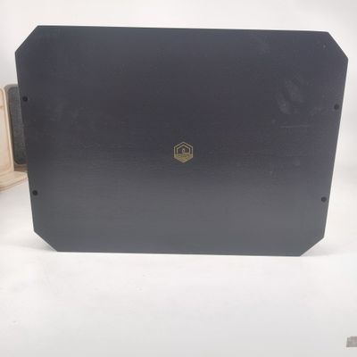 202406 Plateau de service en bois noir Matériau bois d'acacia Plateau de bois sur mesure avec poignée