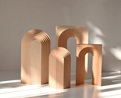 Décoration de maison en bois sur mesure Illustration graphique Décoration artistique Sculpture d'arche