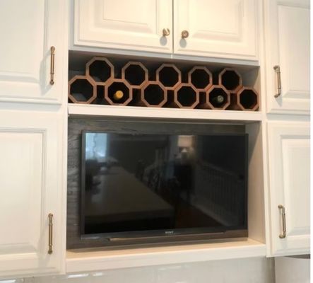 Réservoir de vin en bois empilable en grande quantité pour un support de vin sur table personnalisable