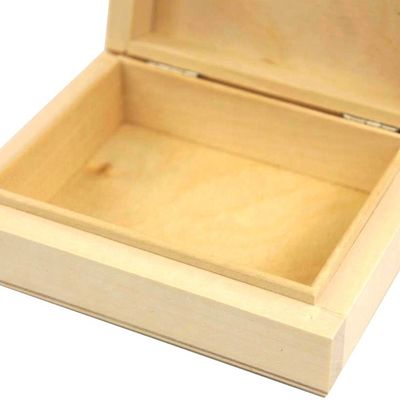 Boîte en bois pour découpage personnalisée