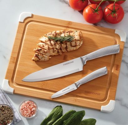 Planche de coupe en bambou de 11 x 14 pouces avec rainure de jus et protection de coin blanc verni