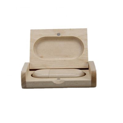 Boîte d'emballage de lecteur USB en bois de 32 Go pour le lecteur USB en bois d'érable Couleur 8.2 * 5.3 * 2 cm Design simple