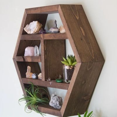 Aucune étagère de stockage en bois massif vintage pliée à plusieurs couches avec un design rustique hexagonal