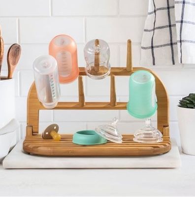 Améliorez votre expérience de séchage avec notre support de séchage de bouteilles en bambou