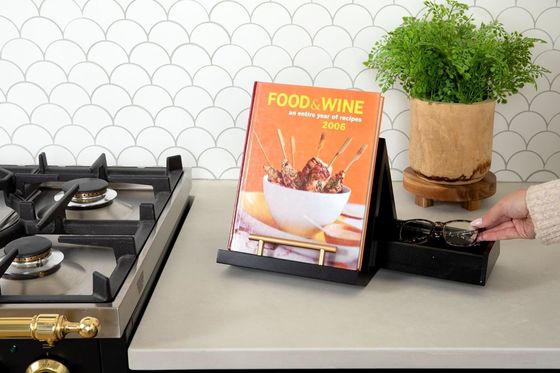 L'échantillon est gratuit Livre de recettes pliable Stand pour la cuisine Compteur triangle Porteur de page