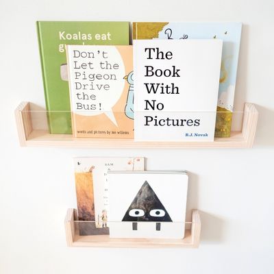 Économisez de l'espace et ajoutez de l'élégance à la chambre de vos enfants avec le mur flottant de l'étagère acrylique