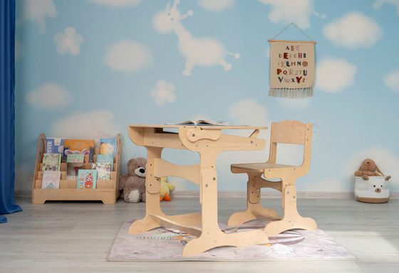 Montessori enfants ensemble de meubles d'étude taille personnalisée bureau et chaise en bois avec plateau de craie