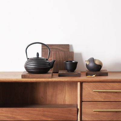 Coaster en bois vierge de noyer carré sur mesure pour les collations de haute qualité et le plateau de thé