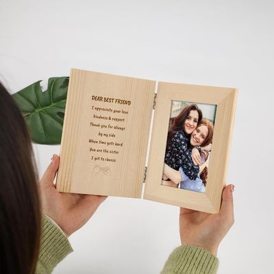 Cadre photo en bois pour couples avec texte personnalisé gravé au laser