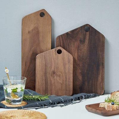 Logo personnalisé Accepté Fabriqué à la main dans le style nordique Tableau de pain de noix noire