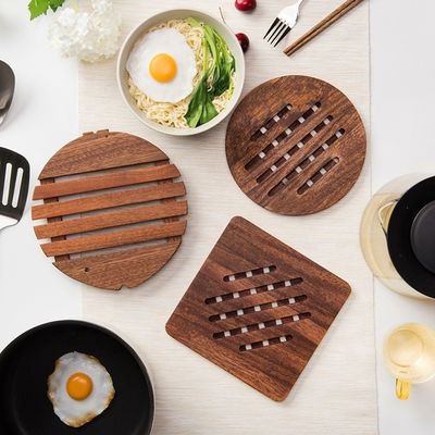 Logo personnalisé Acceptable gravure au laser sous-sol en bois pour tapis de tasse de café personnalisé