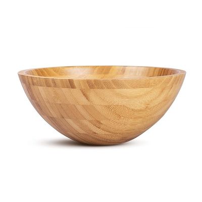 Un design minimaliste, une salade en bambou, durable et réutilisable pour une cuisine écologique