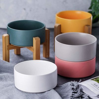 Étagère en bois réglable en bois massif Pet Cat Dog Food Bowl Nourrisseuses pour animaux de compagnie sans réglage de l'heure