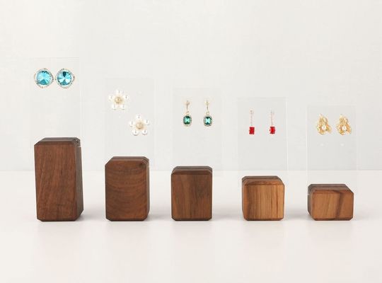 Petits porte-oreilles La solution parfaite pour organiser votre collection de bijoux